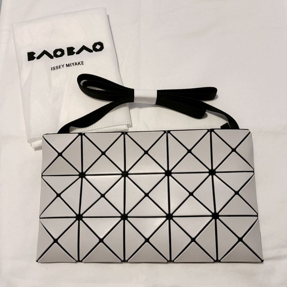 Bao Bao Issey Miyake Lucent Matte Crossbody